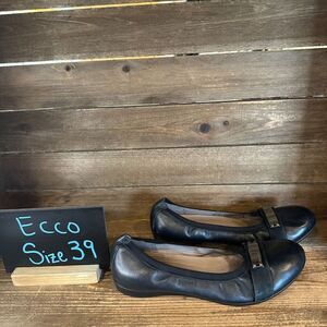 Womens Ecco Black Leather Mini‎ Wedge Casual Comfort Ballet Flats Size EU 39 GUC